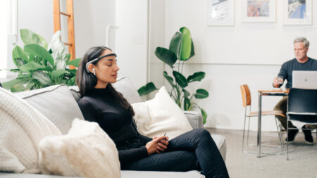 The Muse 2 headband takes some of the guesswork out of meditation The Muse 2 headband takes some of the guesswork out of meditation