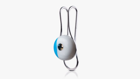 Charged up: L’Oréal is making wearables the right way – simple and problem solving Charged up: L’Oréal is making wearables the right way - simple and problem solving