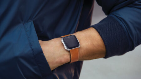 Fitbit Quick Replies: Text from your Charge 3, Versa 2 or Ionic using this feature Fitbit Quick Replies: Text from your Charge 3, Versa 2 or Ionic using this feature