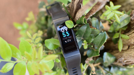 Pick up the Huawei Band 3 Pro fitness tracker for just £50