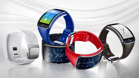Samsung pips Pebble to top smartwatch seller title Samsung pips Pebble to top smartwatch seller title