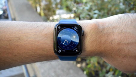 Pick up an Apple Watch Series 5 for just $355 Pick up an Apple Watch Series 5 for just $355