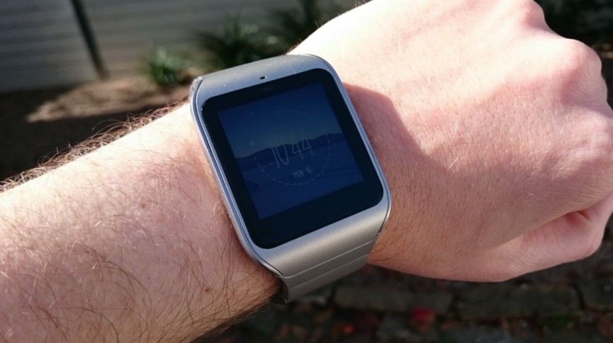 Wearable brands report card 2015: Apple for the teacher, resits for Fitbit