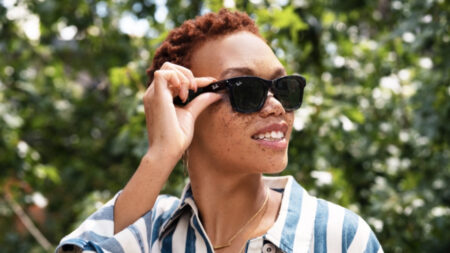 Facebook unveils Ray-Ban Stories smartglasses – but there’s no AR here Facebook unveils Ray-Ban Stories smartglasses - but there's no AR here