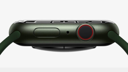 How to charge the Apple Watch 7/8 How to charge the Apple Watch 7/8
