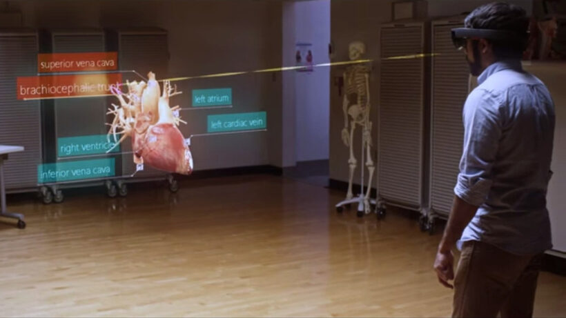 Microsoft shows us how universities could use HoloLens