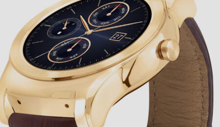 LG Watch Urbane Luxe takes on Apple Watch with 23-karat gold model LG Watch Urbane Luxe takes on Apple Watch with 23-karat gold model