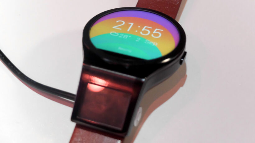 This is Lenovo’s mad Magic View smartwatch prototype