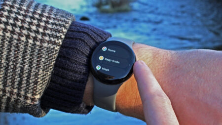Google just delivered these very helpful Wear OS 3 accessibility features Google just delivered these very helpful Wear OS 3 accessibility features
