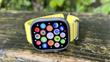 You can now delete these native Apple Watch apps without it affecting the iPhone version You can now delete these native Apple Watch apps without it affecting the iPhone version