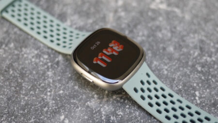 New Fitbit users will have to log in with a Google Account from this summer New Fitbit users will have to log in with a Google Account from this summer