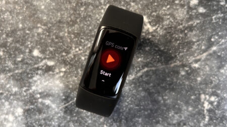 How to boost GPS accuracy on Fitbit Charge 6 How to boost GPS accuracy on Fitbit Charge 6