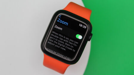 How to zoom in and out on Apple Watch How to zoom in and out on Apple Watch