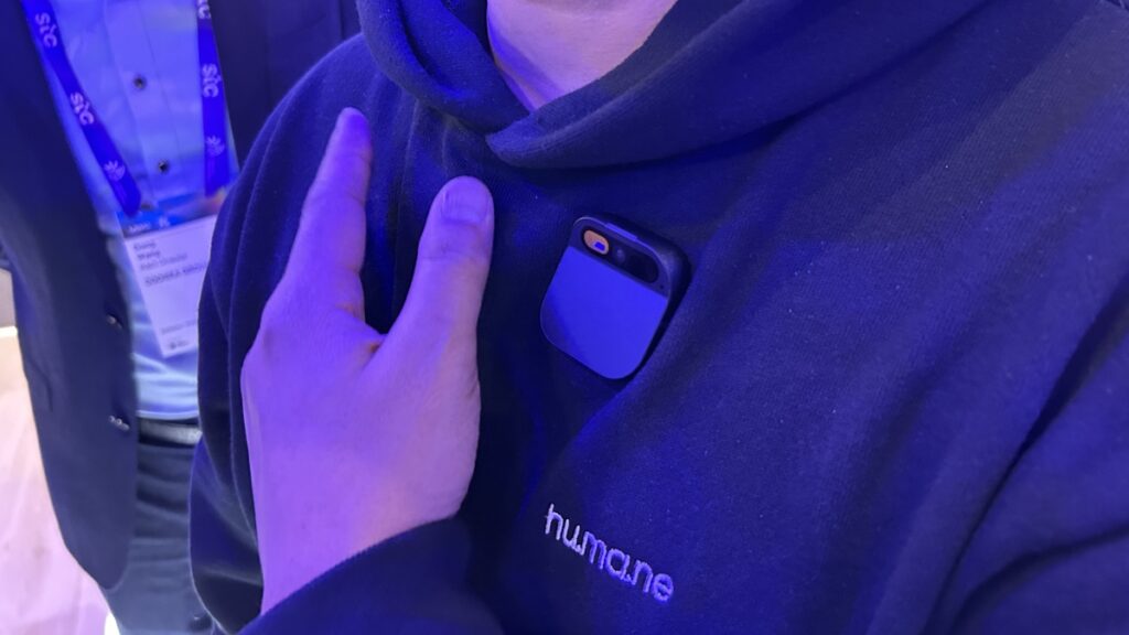 The Humane AI Pin shows us a wearable future â but it might not be this photo 5