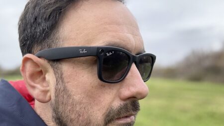 Meta smartglasses could select music based on your heart rate man wearing smart glasses