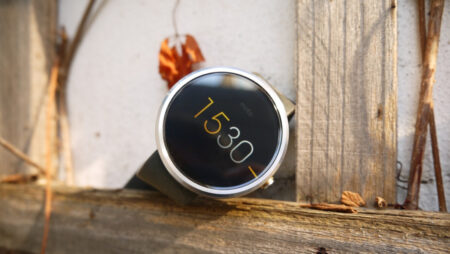 Moto 360 (2014) review Moto 360 (2014) review