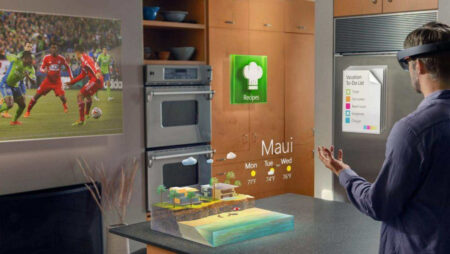 Got a good HoloLens app idea? Let Microsoft know… Got a good HoloLens app idea? Let Microsoft know...