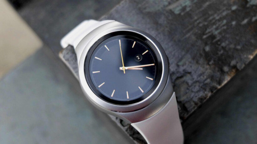 Samsung Pay for the Gear S2 won’t be ready until 2016