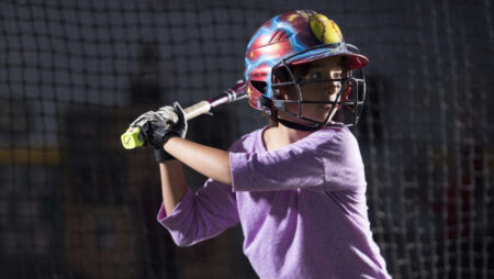 Zepp’s training tech is heading to baseball bats, golf gloves and tennis rackets Zepp's training tech is heading to baseball bats, golf gloves and tennis rackets