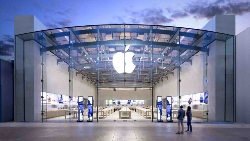 And finally: Apple VR hype and more