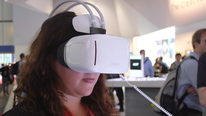 Alcatel Vision first look: This standalone headset needs apps and games quick