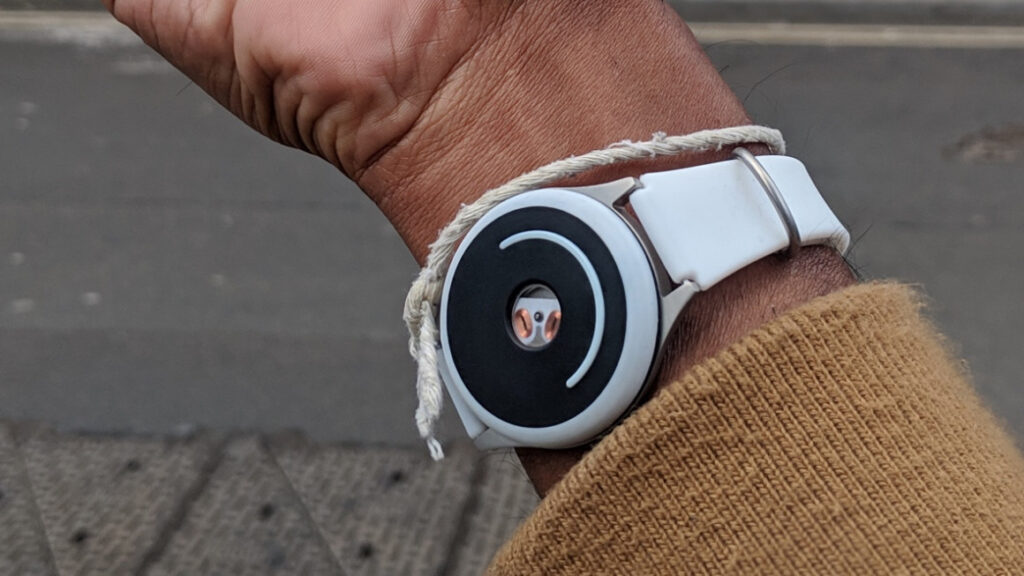 I tried using Doppel's vibrating wristband to keep calm and stay focused - Wareable I tried using Doppel's vibrating wristband to keep calm and stay focused - Wareable