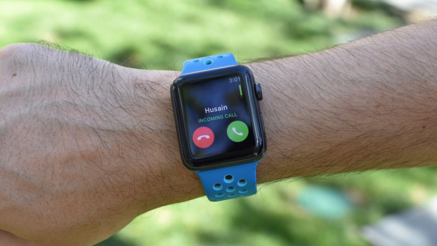 Apple Watch SE v Series 3:  budget options go head-to-head