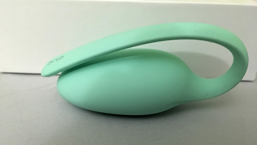 Living with Elvie: Improving our pelvic floor muscles one squeeze at a time