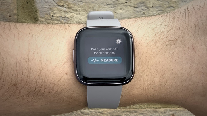 How to take an ECG reading on your Fitbit
