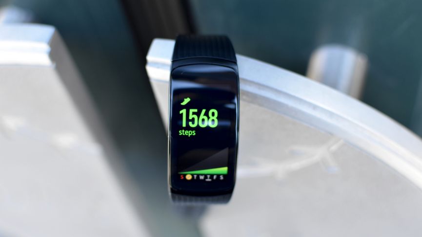 Samsung Gear Fit2 Pro review