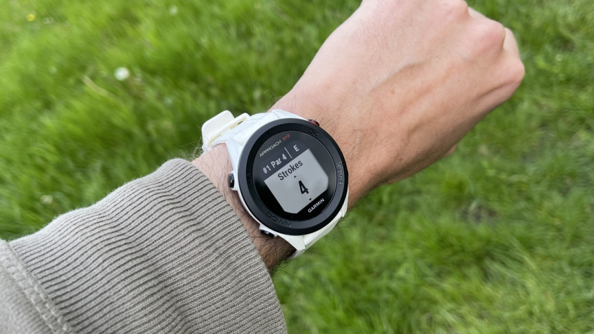 GARMIN APPROACH S12 ホワイト Garmin Approach S12 Bluetooth Golf Watch, 176 x 176, White