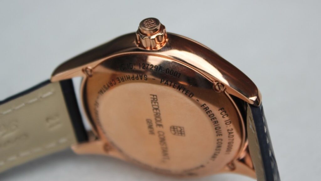 Frederique Constant Horological Smartwatch Worldtimer review