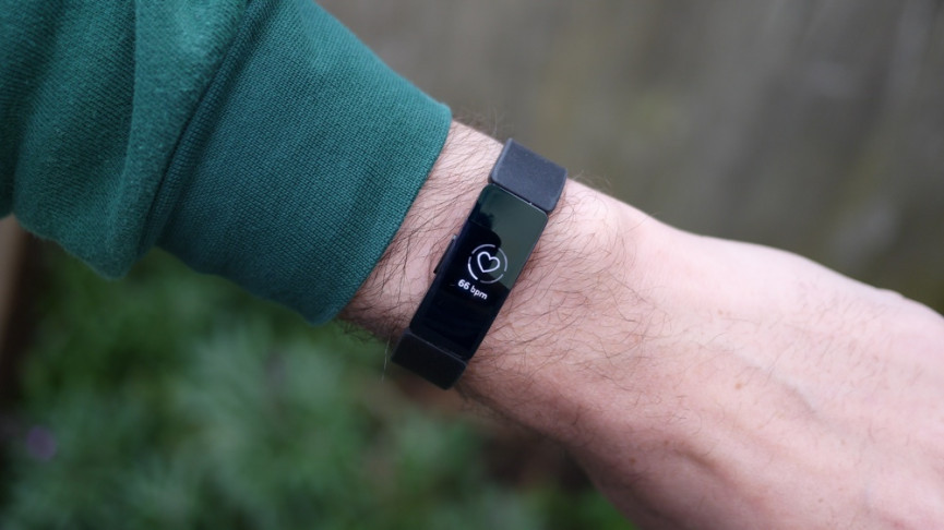 Xiaomi Mi Band 5 v Fitbit Inspire HR: Battle of the budget fitness trackers
