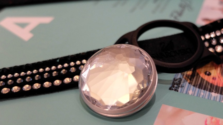 misfit-swarovski-shine-review-2-1430843121-zVex-column-width-inline