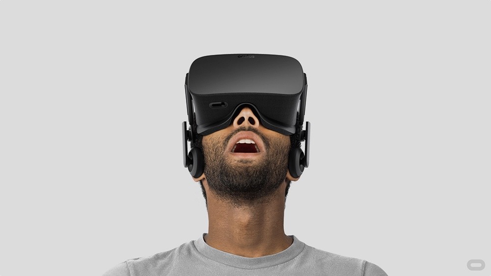 oculus-rift-look-up-1434375743-IcfZ-full-width-inline