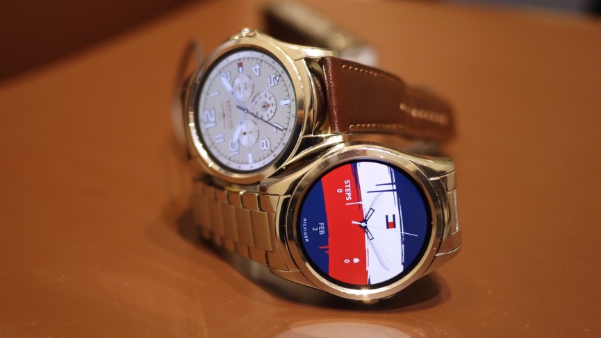As tech giants step back from smartwatches, the fashion world steps up