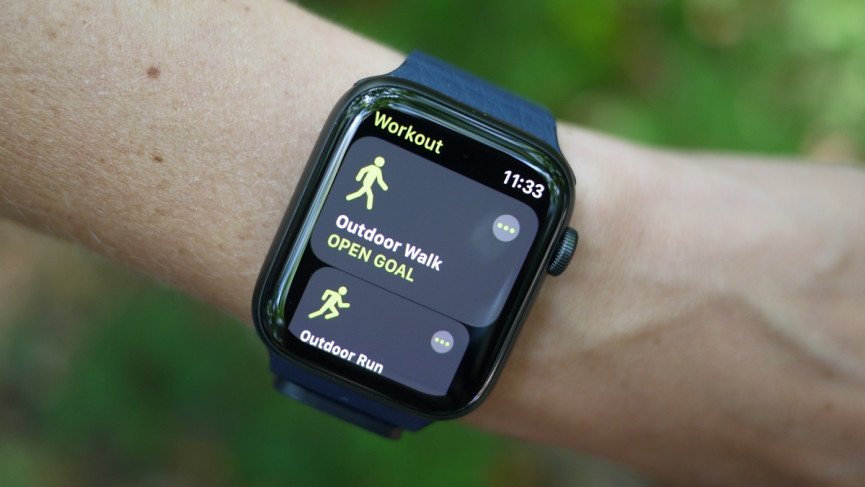 Apple Watch SE v Series 3:  budget options go head-to-head