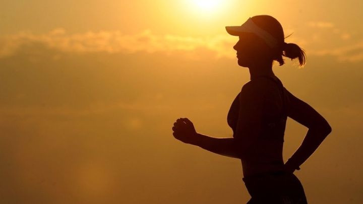 Running tips and guides: How to train better with wearable tech