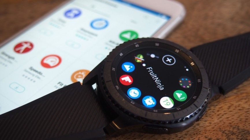 And finally: Samsung Gear wireless charging phone case in the works