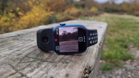 The Apple Watch may soon feature a camera—but not for FaceTime apple-watch-camera
