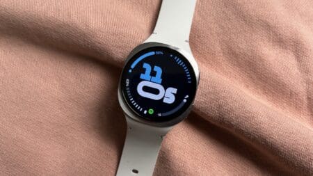 galaxy-watch-8-watch-face