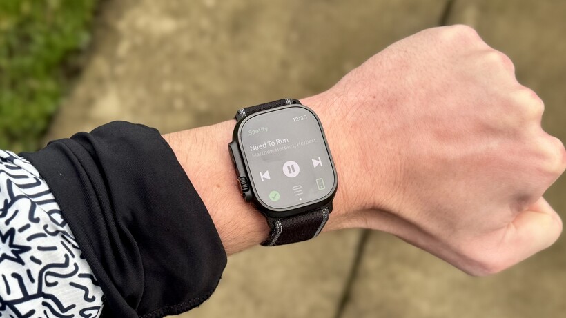apple-watch-ultra-3-spotify