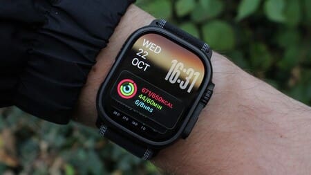Apple Watch Ultra 3 review: The best gets better apple-watch-ultra-3-smart-stack-activity-rings