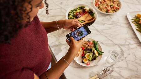 Dexcom rolls out new meal logging and daily insights to Stelo CGM users dexcom-stelo-food-logging