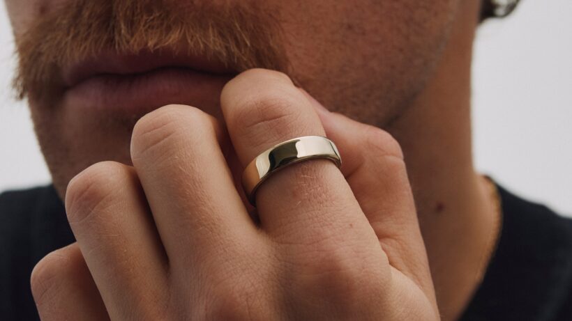 oura-ring-5-gold-lifestyle