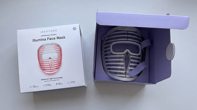 iRESTORE Illumina face mask in the box