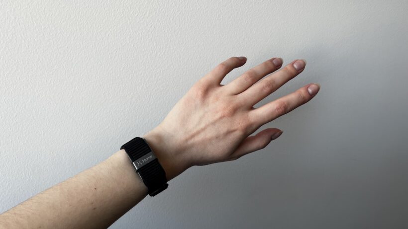 hume band on wrist